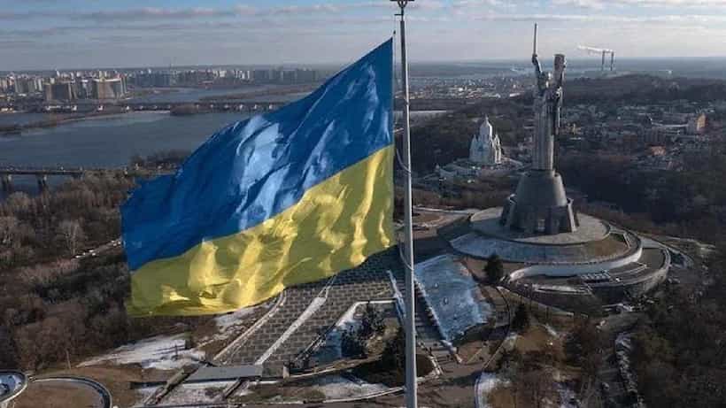 Russia-Ukraine Crisis: ಕಾಯಬೇಡಿ, ತಕ್ಷಣ ವಾಪಾಸ್ ಬನ್ನಿ; ಉಕ್ರೇನ್ನಲ್ಲಿರುವ ವಿದ್ಯಾರ್ಥಿಗಳಿಗೆ ಭಾರತೀಯ ರಾಯಭಾರ ಕಚೇರಿ ಸೂಚನೆ