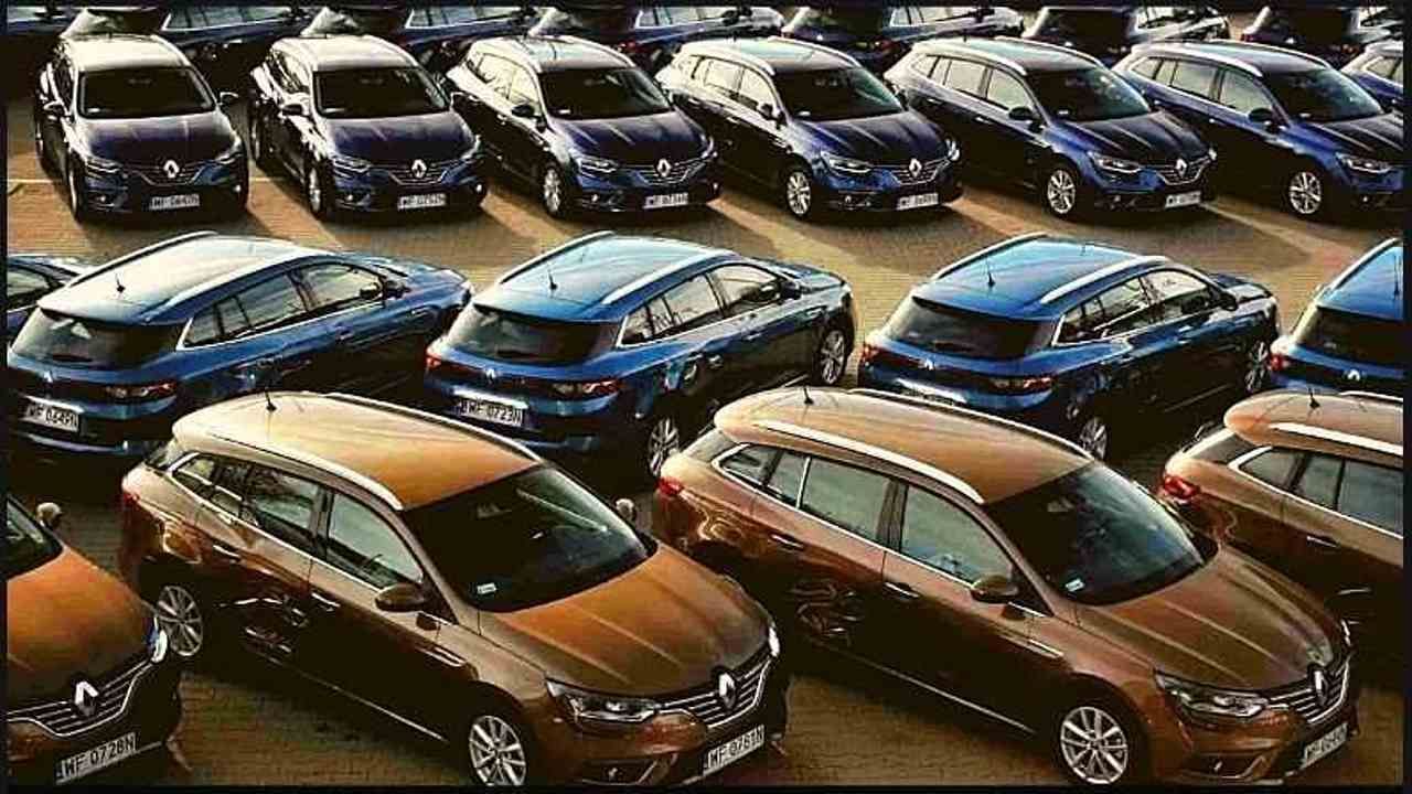 Passenger Vehicle Sales: 2022ರ ಜನವರಿಯಲ್ಲಿ ಪ್ರಯಾಣಿಕರ ವಾಹನಗಳ ಮಾರಾಟ ಶೇ 10ರಷ್ಟು ಕುಸಿತ