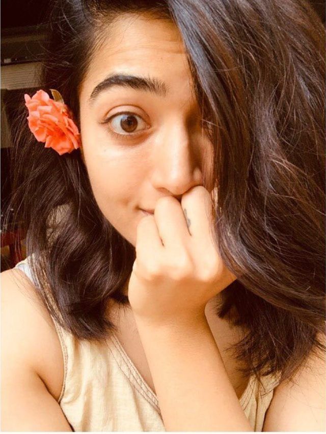 Rashmika Mandanna Selfie 1