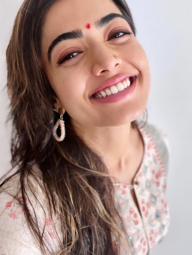 Rashmika Mandanna Selfie 3