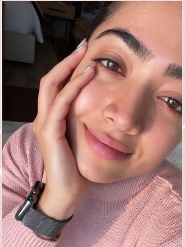 Rashmika Mandanna Selfie 5
