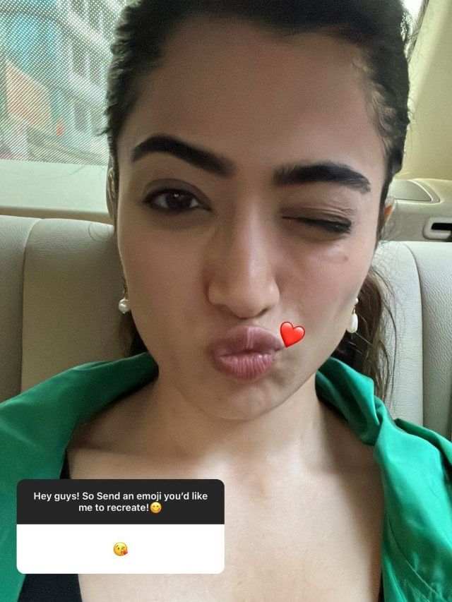 Rashmika selfie 1