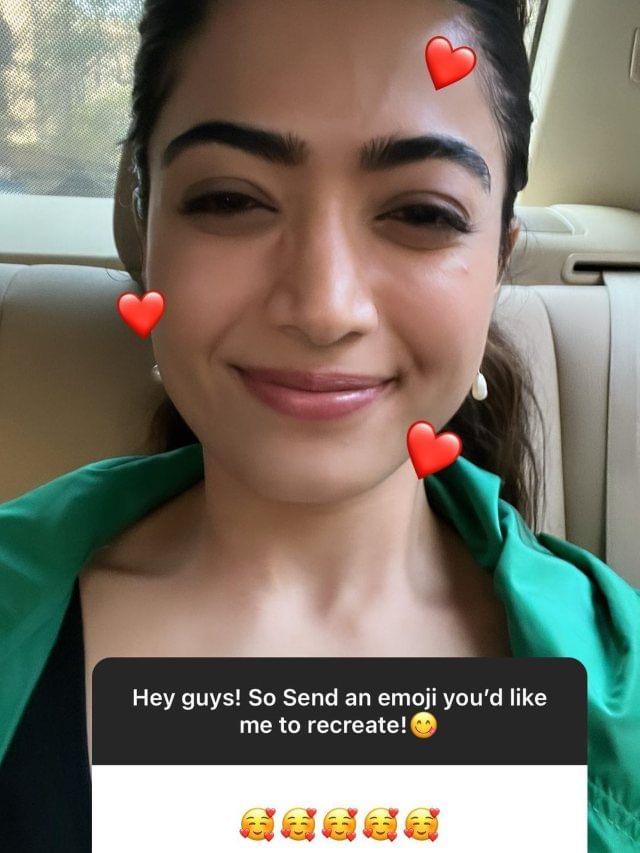 Rashmika selfie 2