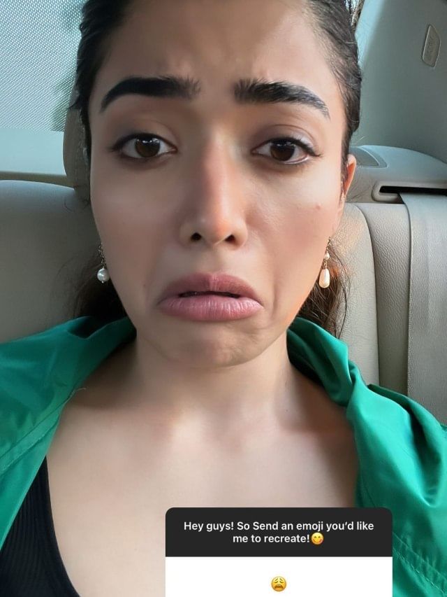 Rashmika selfie 7
