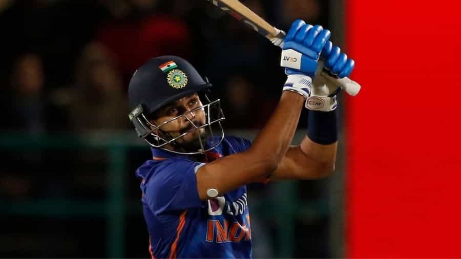 ICC T20 Rankings: ಟಿ20 ರ‍್ಯಾಂಕಿಂಗ್​ನಲ್ಲಿ 27 ಸ್ಥಾನ ಮೇಲಕ್ಕೇರಿದ ಶ್ರೇಯಸ್; ಟಾಪ್ 10 ರಿಂದ ಕೊಹ್ಲಿ ಔಟ್!