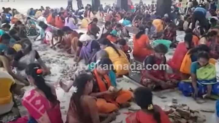 ನಂಜನಗೂಡು ನಂಜುಂಡೇಶ್ವರ ದೇವಸ್ಥಾನದಲ್ಲಿ ಸಂಗ್ರಹವಾಗಿರುವ ಎರಡು ತಿಂಗಳ ಕಾಣಿಕೆ ರೂ. 2 ಕೋಟಿಗೂ ಹೆಚ್ಚು! ನಂಜನಗೂಡು ನಂಜುಂಡೇಶ್ವರ ದೇವಸ್ಥಾನದಲ್ಲಿ ಸಂಗ್ರಹವಾಗಿರುವ ಎರಡು ತಿಂಗಳ ಕಾಣಿಕೆ ರೂ. 2 ಕೋಟಿಗೂ ಹೆಚ್ಚು!