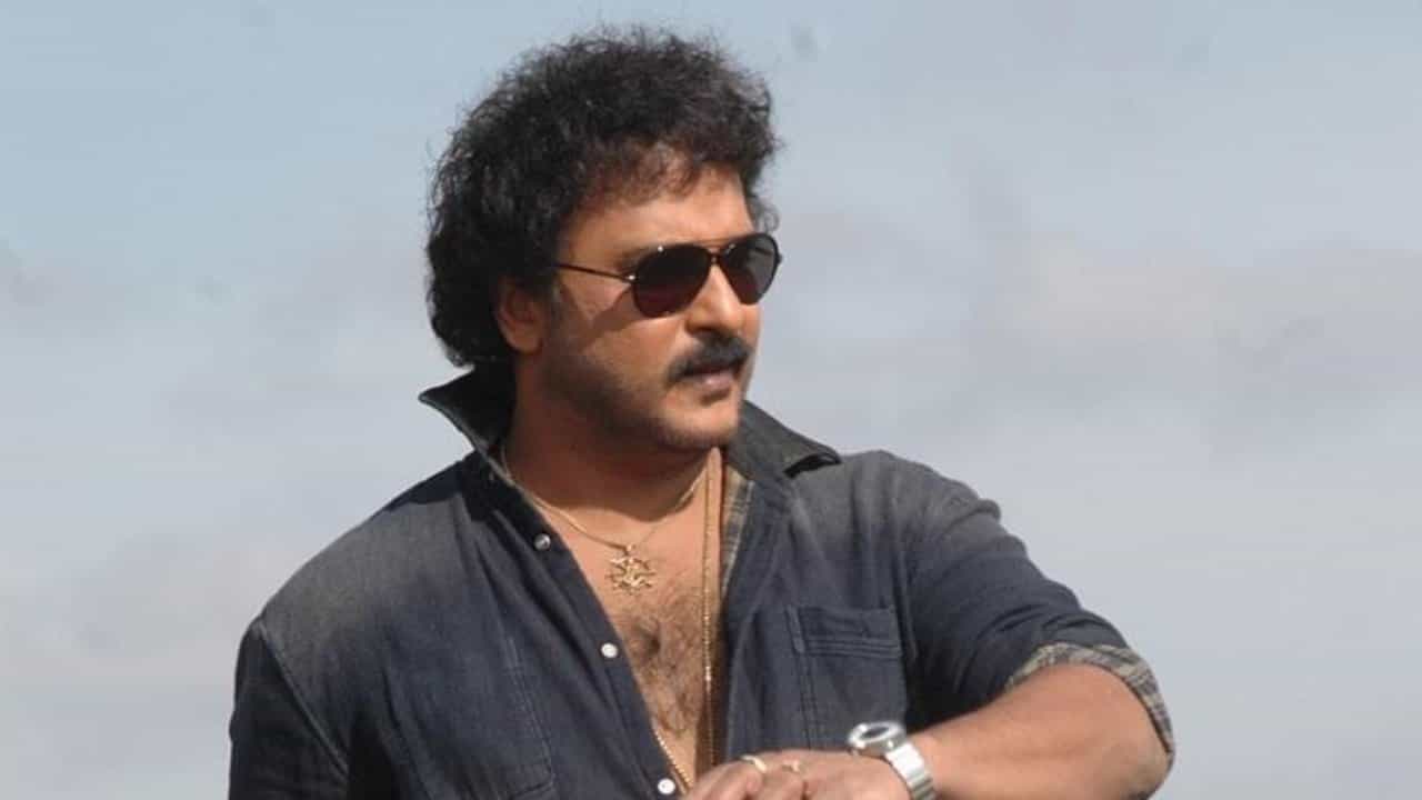 ಕ್ರೇಜಿಸ್ಟಾರ್ ರವಿಚಂದ್ರನ್ಗೆ ಡಾಕ್ಟರೇಟ್ ಘೋಷಣೆ ಮಾಡಿದ ಬೆಂಗಳೂರು ನಗರ ವಿವಿ ಕ್ರೇಜಿಸ್ಟಾರ್ ರವಿಚಂದ್ರನ್ಗೆ ಡಾಕ್ಟರೇಟ್ ಘೋಷಣೆ ಮಾಡಿದ ಬೆಂಗಳೂರು ನಗರ ವಿವಿ