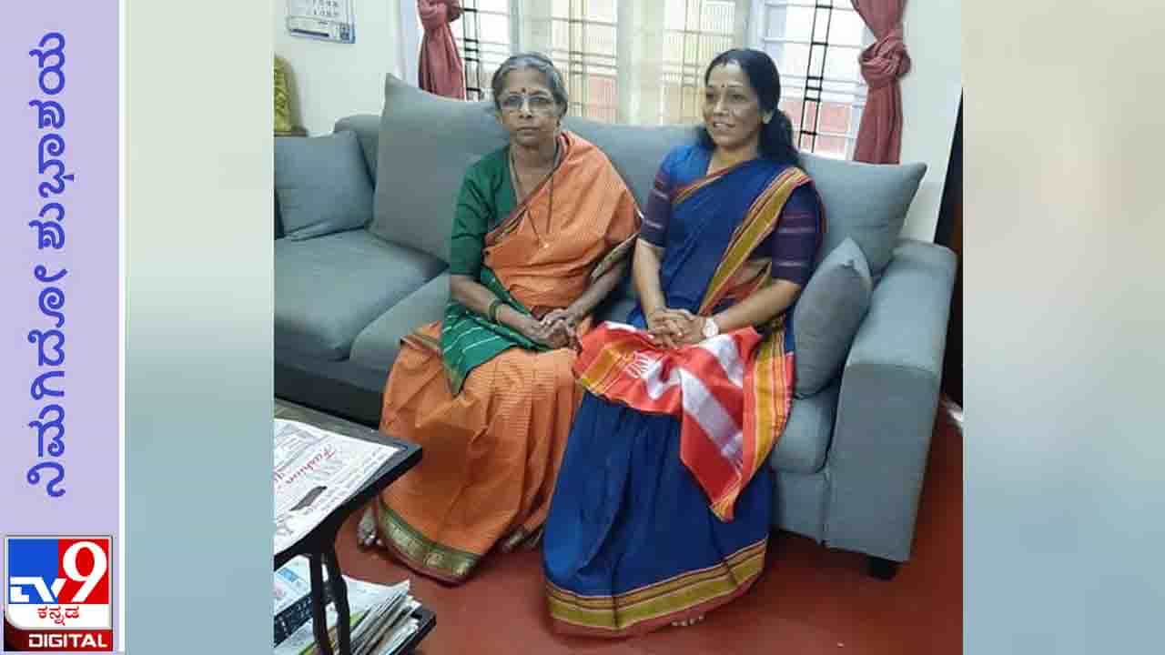 Vaidehi’s Birthday: ‘ನಮ್ಮ ಬದುಕಿಗಿಂತ ದೊಡ್ಡ ಓದು ಬೇಕೇ ಹೇಳು, ಅದೆಷ್ಟು ಪಾತ್ರಗಳು ನಮ್ಮೆದುರು ಹಾದು ಹೋಗುತ್ತವೆ!’ Vaidehi’s Birthday: ‘ನಮ್ಮ ಬದುಕಿಗಿಂತ ದೊಡ್ಡ ಓದು ಬೇಕೇ ಹೇಳು, ಅದೆಷ್ಟು ಪಾತ್ರಗಳು ನಮ್ಮೆದುರು ಹಾದು ಹೋಗುತ್ತವೆ!’