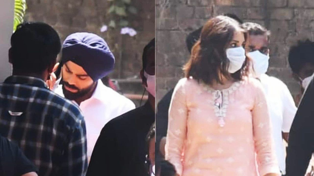 Virat Kohli: ಹೊಸ ಗೆಟಪ್ನಲ್ಲಿ ಕಾಣಿಸಿಕೊಂಡ ವಿರಾಟ್, ಅನುಷ್ಕಾ; ಅಭಿಮಾನಿಗಳ ಪ್ರತಿಕ್ರಿಯೆ ಹೇಗಿತ್ತು? Virat Kohli: ಹೊಸ ಗೆಟಪ್ನಲ್ಲಿ ಕಾಣಿಸಿಕೊಂಡ ವಿರಾಟ್, ಅನುಷ್ಕಾ; ಅಭಿಮಾನಿಗಳ ಪ್ರತಿಕ್ರಿಯೆ ಹೇಗಿತ್ತು?
