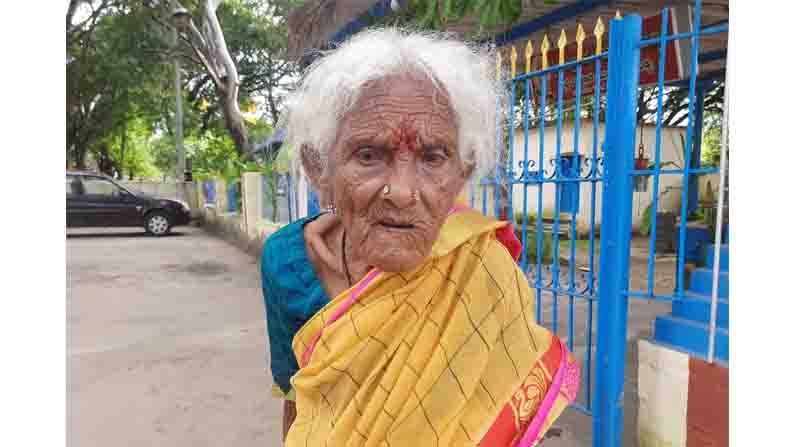 Haadiye Torida Haadi Column Story on 105 year old Peanuts seller from Mandya Granny by Citizen Journalist Jyothi S