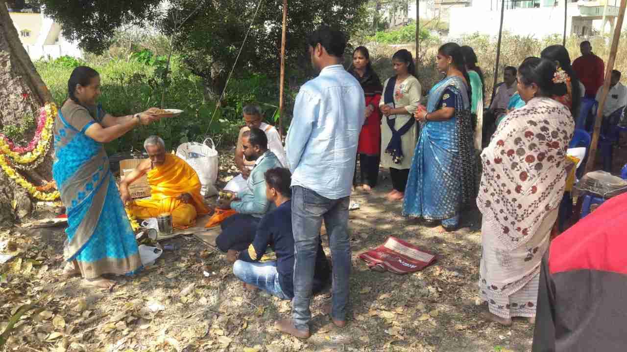 ವಿನಾಯಕನ ಮೂರ್ತಿ ಪ್ರತಿಷ್ಠಾಪಿಸಿ ಪೂಜೆ ಸಲ್ಲಿಸಿದ ಮುಸ್ಲಿಂ ಕುಟುಂಬ; ಇದು ಹಿಂದೂ-ಮುಸ್ಲಿಂ ಭಾವೈಕ್ಯತೆಯ ಪ್ರತೀಕ