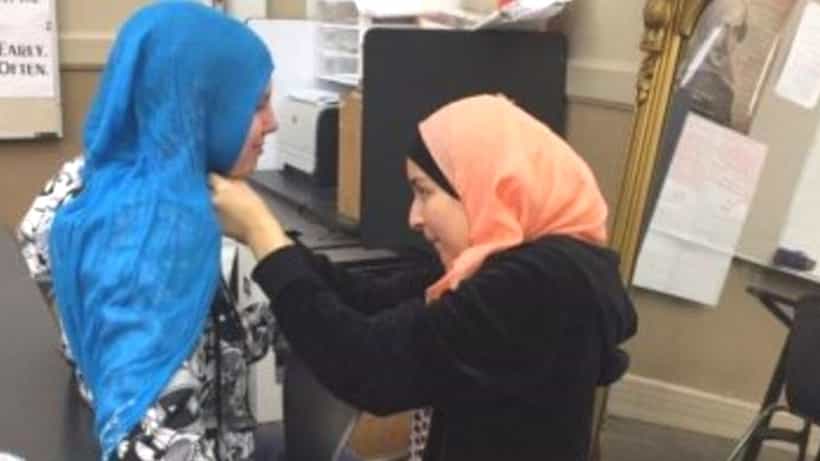 Hijab row: ಬೆಂಗಳೂರು ನಗರಕ್ಕೂ ಲಗ್ಗೆಯಿಟ್ಟ ಹಿಜಾಬ್ ಫೈಟ್? ವಿದ್ಯಾಸಾಗರ್ ಶಾಲೆಯಲ್ಲಿ ಸಂಘರ್ಷ, ಶಿಕ್ಷಕಿ ಕೆಲಸದಿಂದ ವಜಾ