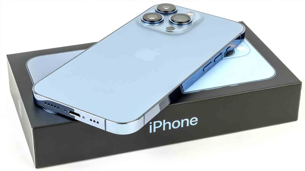 iPhone 13 Pro Max: ಆರ್ಡರ್ ಮಾಡಿದ್ದು ಆ್ಯಪಲ್ ಐಫೋನ್: ಆದರೆ ಡೆಲಿವರಿ ಆಗಿದ್ದು ಏನು ಗೊತ್ತೇ, ಶಾಕ್ ಆದ ಮಹಿಳೆ! iPhone 13 Pro Max: ಆರ್ಡರ್ ಮಾಡಿದ್ದು ಆ್ಯಪಲ್ ಐಫೋನ್: ಆದರೆ ಡೆಲಿವರಿ ಆಗಿದ್ದು ಏನು ಗೊತ್ತೇ, ಶಾಕ್ ಆದ ಮಹಿಳೆ!