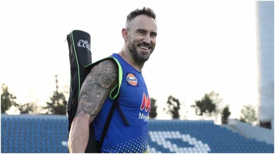 Faf Du Plessis, IPL 2022 Auction: 7 ಕೋಟಿ ರೂ.ಗೆ ಆರ್ಸಿಬಿ ಸೇರಿದ ಹರಿಣಗಳ ಸ್ಟಾರ್ ಬ್ಯಾಟರ್ ಫಾಫ್ ಡು ಪ್ಲೆಸಿಸ್ Faf Du Plessis, IPL 2022 Auction: 7 ಕೋಟಿ ರೂ.ಗೆ ಆರ್ಸಿಬಿ ಸೇರಿದ ಹರಿಣಗಳ ಸ್ಟಾರ್ ಬ್ಯಾಟರ್ ಫಾಫ್ ಡು ಪ್ಲೆಸಿಸ್