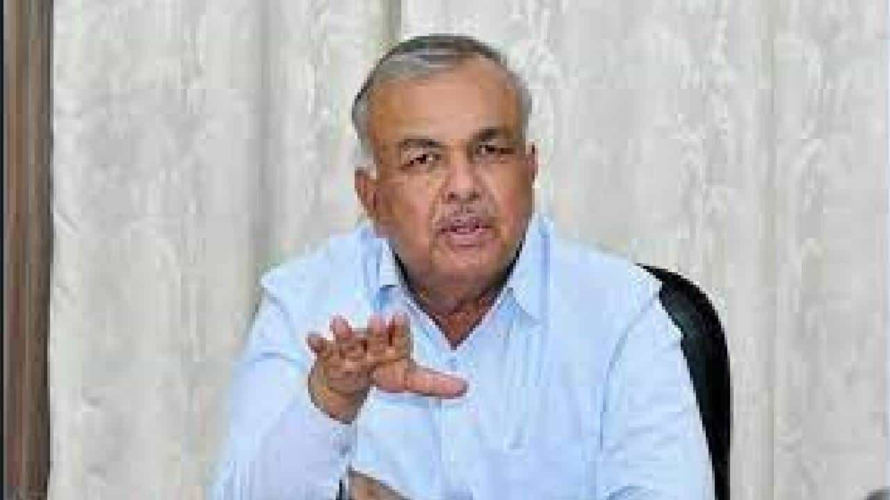 ಫೆ. 27ರಿಂದ ಪಾದಯಾತ್ರೆ ಶುರು; ಕೆಪಿಸಿಸಿ ಕಾರ್ಯಾಧ್ಯಕ್ಷ ರಾಮಲಿಂಗಾರೆಡ್ಡಿ ಹೇಳಿಕೆ ಫೆ. 27ರಿಂದ ಪಾದಯಾತ್ರೆ ಶುರು; ಕೆಪಿಸಿಸಿ ಕಾರ್ಯಾಧ್ಯಕ್ಷ ರಾಮಲಿಂಗಾರೆಡ್ಡಿ ಹೇಳಿಕೆ