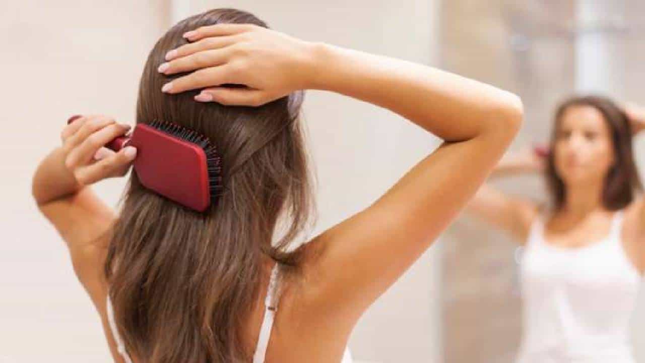 Scalp Pimples: ನೆತ್ತಿಯ ಮೊಡವೆಯ ಸಮಸ್ಯೆಯಿಂದ ಬಳಲುತ್ತೀದ್ದೀರಾ? ಹೀಗೆ ಮಾಡಿ ಪರಿಹಾರ ಕಂಡುಕೊಳ್ಳಿ Scalp Pimples: ನೆತ್ತಿಯ ಮೊಡವೆಯ ಸಮಸ್ಯೆಯಿಂದ ಬಳಲುತ್ತೀದ್ದೀರಾ? ಹೀಗೆ ಮಾಡಿ ಪರಿಹಾರ ಕಂಡುಕೊಳ್ಳಿ