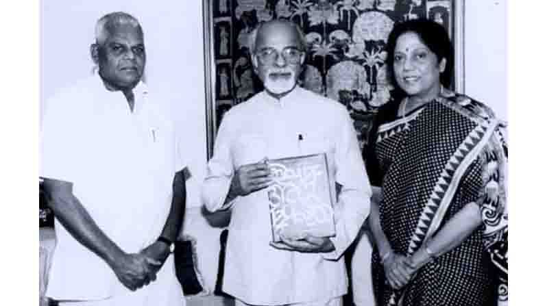 NereNaada Nudiyolagaadi Column Dr Malar Vili K translated the Tamil Story of Sivasankari Chandrasekaran