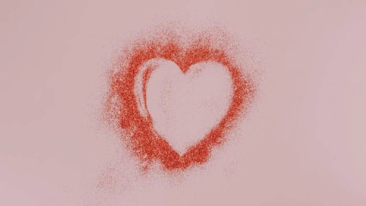 Valentine's Week List 2022: ಪ್ರೇಮಿಗಳ ವಾರದಲ್ಲಿ ಯಾವ ದಿನ ಯಾವುದಕ್ಕೆ ಮೀಸಲು ಗೊತ್ತಾ?ಇಲ್ಲಿದೆ ಮಾಹಿತಿ Valentine's Week List 2022: ಪ್ರೇಮಿಗಳ ವಾರದಲ್ಲಿ ಯಾವ ದಿನ ಯಾವುದಕ್ಕೆ ಮೀಸಲು ಗೊತ್ತಾ?ಇಲ್ಲಿದೆ ಮಾಹಿತಿ