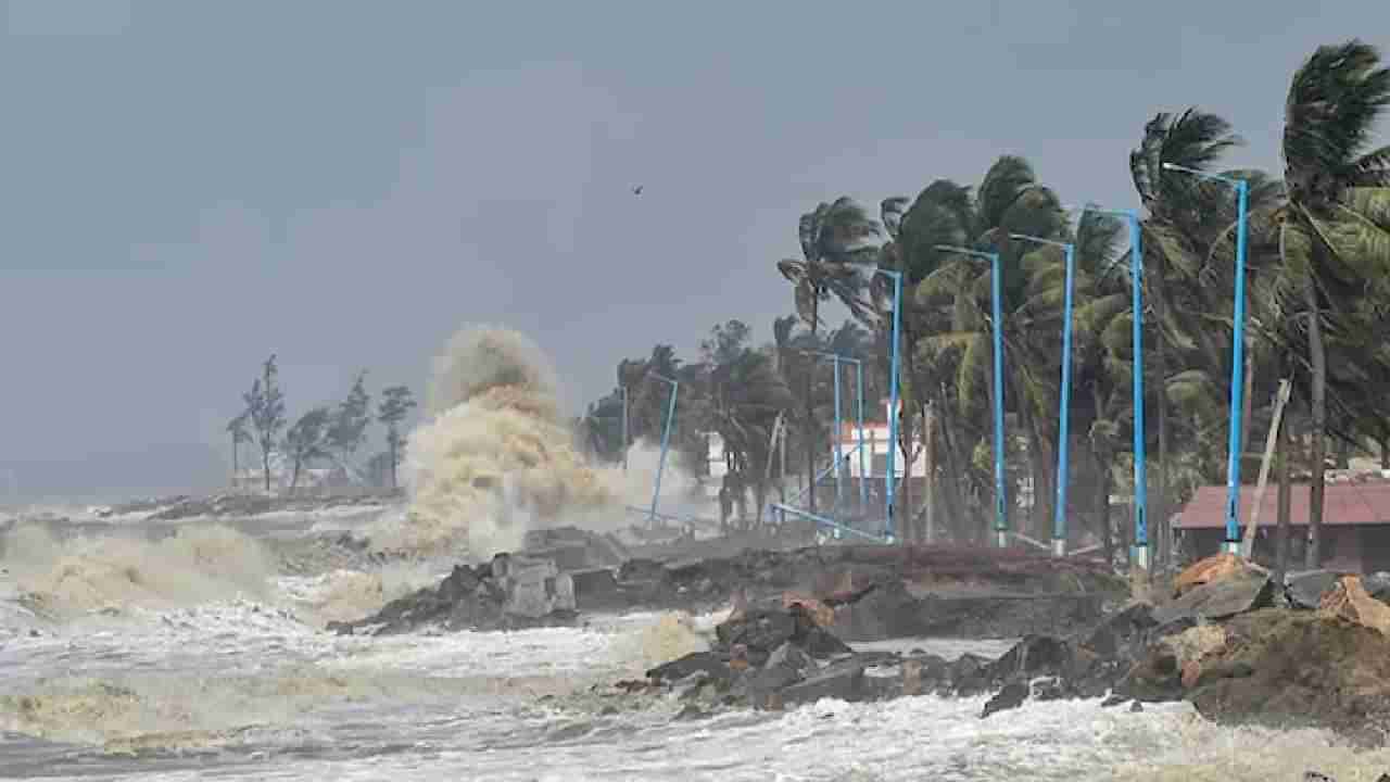 Cyclone Asani: ಅಸನಿ ಚಂಡಮಾರುತದ ಪ್ರಭಾವ; ಅಂಡಮಾನ್​-ನಿಕೋಬಾರ್​​ನಲ್ಲಿ ಭರ್ಜರಿ ಗಾಳಿ-ಮಳೆ, ಜನರ ಸ್ಥಳಾಂತರ