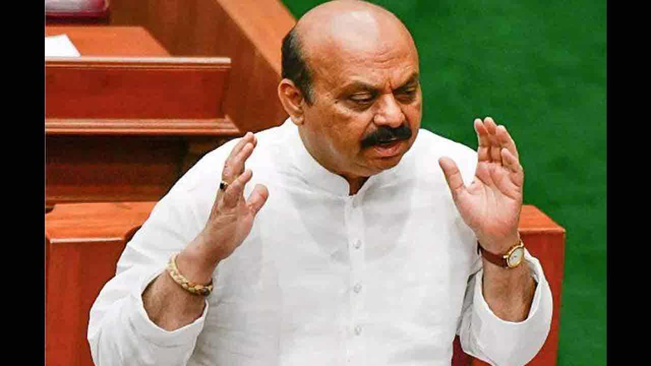 ವಿಧಾನಸಭೆಯಲ್ಲಿ ಕೆಐಎಡಿಬಿ ತಿದ್ದುಪಡಿ ವಿಧೇಯಕ ಅಂಗೀಕಾರ, ರೈತರ ಭೂಮಿ‌ ಸ್ವಾಧೀನದ ವೇಳೆ ಸರ್ಕಾರಿ ಬೆಲೆಯ 4ಪಟ್ಟು ಪರಿಹಾರ ನೀಡಲು ಅವಕಾಶ