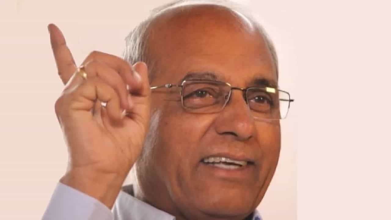 ಉಕ್ರೇನ್ನಲ್ಲಿ ನಿನ್ನೆ ಯುದ್ಧ ನಿಲ್ಲಿಸಿದ್ದು ಪ್ರಧಾನಿ ನರೇಂದ್ರ ಮೋದಿ: ಹಾಲಪ್ಪ ಆಚಾರ್ ಹೇಳಿಕೆ ಉಕ್ರೇನ್ನಲ್ಲಿ ನಿನ್ನೆ ಯುದ್ಧ ನಿಲ್ಲಿಸಿದ್ದು ಪ್ರಧಾನಿ ನರೇಂದ್ರ ಮೋದಿ: ಹಾಲಪ್ಪ ಆಚಾರ್ ಹೇಳಿಕೆ