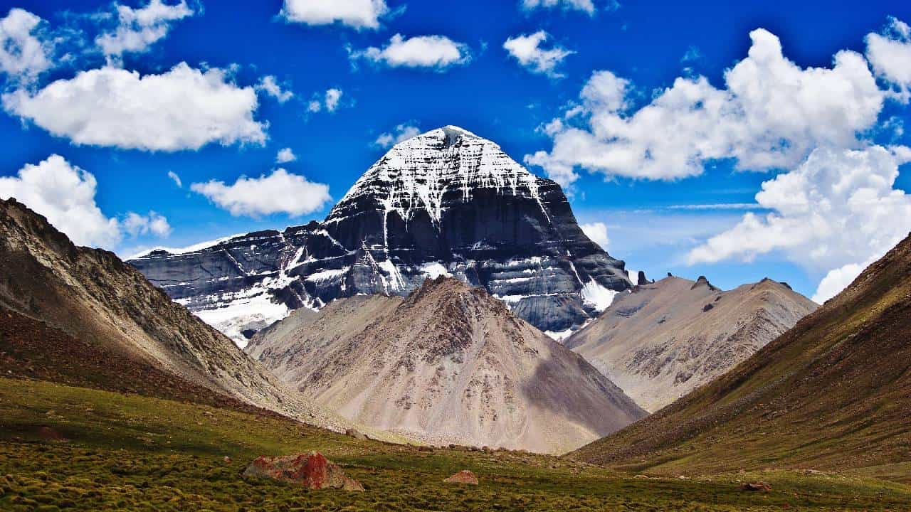 Kailash Yatra: ಕೈಲಾಸ- ಮಾನಸ ಸರೋವರ ಯಾತ್ರೆಗೆ ಹೊಸ ಮಾರ್ಗ ಶೀಘ್ರ ಕಾರ್ಯಾರಂಭ; ಇದರ ವಿಶೇಷಗಳೇನು? Kailash Yatra: ಕೈಲಾಸ- ಮಾನಸ ಸರೋವರ ಯಾತ್ರೆಗೆ ಹೊಸ ಮಾರ್ಗ ಶೀಘ್ರ ಕಾರ್ಯಾರಂಭ; ಇದರ ವಿಶೇಷಗಳೇನು?