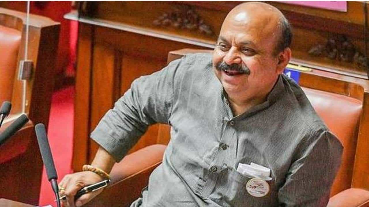 ದೆಹಲಿಯಿಂದ ಬೆಂಗಳೂರಿಗೆ ಬಂದಿಳಿದ ಸಿಎಂ ಬಸವರಾಜ ಬೊಮ್ಮಾಯಿ