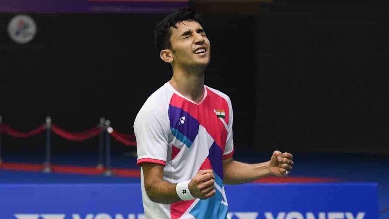 All England Open 2022 Final: ಲಕ್ಷ್ಯ ಸೇನ್ ಐತಿಹಾಸಿಕ ಚಿನ್ನ ಗೆಲ್ಲುವ ಕನಸು ಭಗ್ನ: ಫೈನಲ್ನಲ್ಲಿ ಸೋಲು All England Open 2022 Final: ಲಕ್ಷ್ಯ ಸೇನ್ ಐತಿಹಾಸಿಕ ಚಿನ್ನ ಗೆಲ್ಲುವ ಕನಸು ಭಗ್ನ: ಫೈನಲ್ನಲ್ಲಿ ಸೋಲು