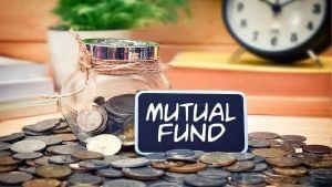 Mutual Funds Investment: ಮ್ಯೂಚುವಲ್​ ಫಂಡ್​ ಎಸ್​ಐಪಿ​ ತಿಂಗಳ 10 ಸಾವಿರ ಹೂಡಿಕೆಗೆ 5 ವರ್ಷದಲ್ಲಿ 12 ಲಕ್ಷ ರಿಟರ್ನ್ಸ್