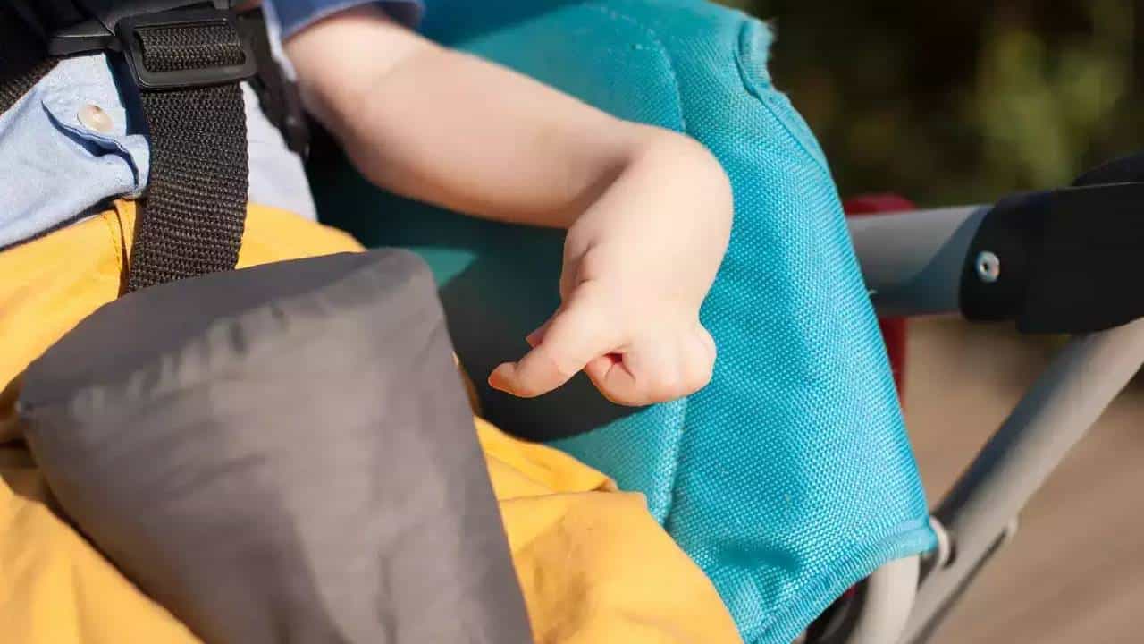 Cerebral Palsy : ಸೆರೆಬ್ರಲ್ ಪಾಲ್ಸಿ ಎಂದರೇನು? ಅದರ ಲಕ್ಷಣಗಳೇನು? ಇಲ್ಲಿದೆ ಮಾಹಿತಿ Cerebral Palsy : ಸೆರೆಬ್ರಲ್ ಪಾಲ್ಸಿ ಎಂದರೇನು? ಅದರ ಲಕ್ಷಣಗಳೇನು? ಇಲ್ಲಿದೆ ಮಾಹಿತಿ