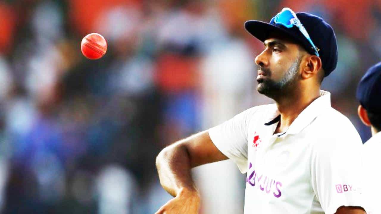 R Ashwin: 436 ವಿಕೆಟ್ಗಳಲ್ಲಿ ಅಶ್ವಿನ್ ಅತೀ ಹೆಚ್ಚು ಬಾರಿ ಔಟ್ ಮಾಡಿದ್ದು ಯಾರನ್ನ ಗೊತ್ತಾ? R Ashwin: 436 ವಿಕೆಟ್ಗಳಲ್ಲಿ ಅಶ್ವಿನ್ ಅತೀ ಹೆಚ್ಚು ಬಾರಿ ಔಟ್ ಮಾಡಿದ್ದು ಯಾರನ್ನ ಗೊತ್ತಾ?