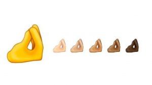 Pinched Fingers Emoji: ಪಿಂಚ್ಡ್​ ಫಿಂಗರ್ ಇಮೋಜಿಗಿದೆ ನಾನಾ ಅರ್ಥಗಳು; ಏನಿದು ಹೊಸ ಇಮೋಜಿ?