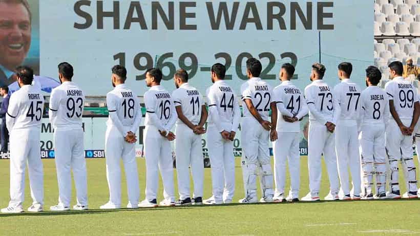 Shane Warne: ಶೇನ್ ವಾರ್ನ್ಗೆ ಶ್ರದ್ಧಾಂಜಲಿ: ಎರಡನೇ ದಿನದಾಟ ಆರಂಭಕ್ಕೂ ಮುನ್ನ ಒಂದು ನಿಮಿಷ ಮೈದಾನವಿಡೀ ಮೌನ