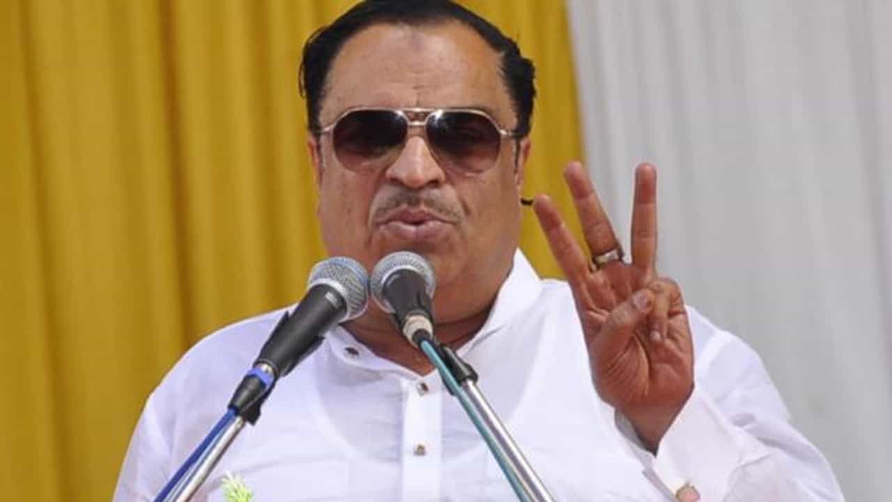 CM Ibrahim: ರಾಜ್ಯಾಧ್ಯಕ್ಷರಾಗಿ, ಸಿಎಂ ಇಬ್ರಾಹಿಂ ಬೆಂಗಳೂರಿನಲ್ಲಿ ಭಾನುವಾರ ಜೆಡಿಎಸ್ ಪಕ್ಷಕ್ಕೆ ಸೇರ್ಪಡೆ