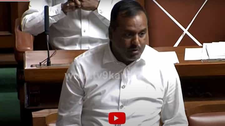 ಸದನದಲ್ಲಿ ಖಾದರ್ ಬಿಜೆಪಿಯ ಒಬ್ಬರಲ್ಲ, ಇಬ್ಬರು ನಾಯಕರ ಗುಣಗಾನ ಮಾಡಿದರು! ಸದನದಲ್ಲಿ ಖಾದರ್ ಬಿಜೆಪಿಯ ಒಬ್ಬರಲ್ಲ, ಇಬ್ಬರು ನಾಯಕರ ಗುಣಗಾನ ಮಾಡಿದರು!