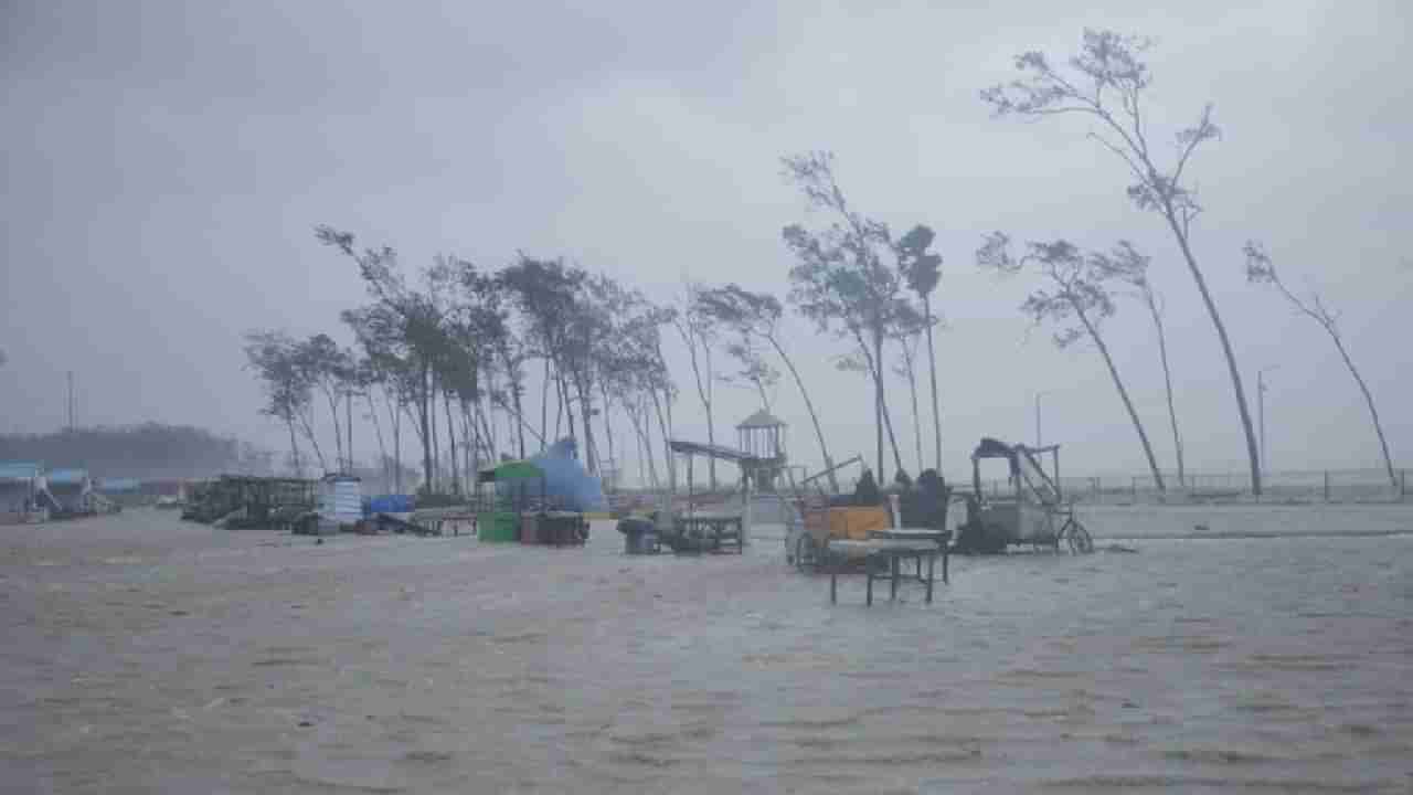 Cyclone Asani: ಇಂದು ಸಂಜೆ ಅಪ್ಪಳಿಸಲಿದೆ ಅಸಾನಿ ಚಂಡಮಾರುತ; ಅಂಡಮಾನ್​ನಲ್ಲಿ ಭಾರೀ ಮಳೆ, ಶಾಲೆಗಳಿಗೆ ರಜೆ ಘೋಷಣೆ