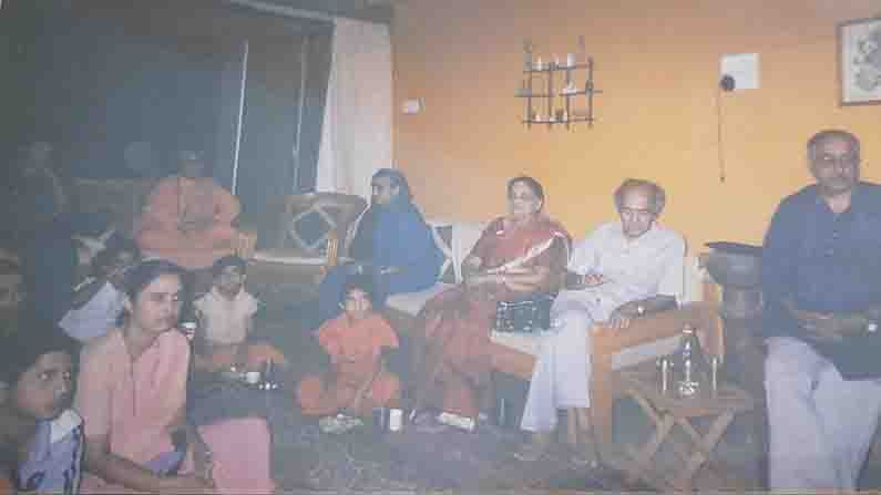 Naakutantiya Midita Column Classical Vocalist Shrimathi Devi discussed Baithak Trend
