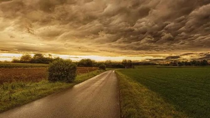 Clouds: ಮೋಡ ಕಪ್ಪಾಗಿರಲು ಕಾರಣವೇನು ಗೊತ್ತಾ..! ಇಲ್ಲಿದೆ ಅದರ ರಹಸ್ಯ Clouds: ಮೋಡ ಕಪ್ಪಾಗಿರಲು ಕಾರಣವೇನು ಗೊತ್ತಾ..! ಇಲ್ಲಿದೆ ಅದರ ರಹಸ್ಯ