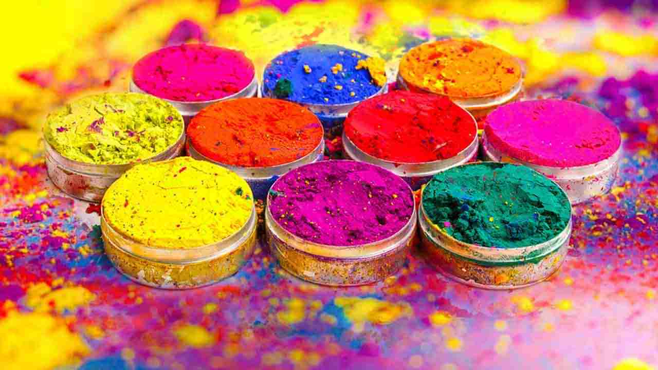 Holi 2022: ಗ್ರಹ ದೋಷ ದೂರವಾಗಲು ಹೋಳಿ ಹಬ್ಬದಂದು ಈ ರಾಶಿಯವರು ಈ ಬಣ್ಣ ಬಳಸಿ