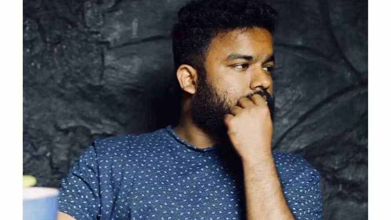 ಮಹಿಳೆ ಮೇಲೆ ಎರಡು ವರ್ಷ ಅತ್ಯಾಚಾರ; ಖ್ಯಾತ ನಟನ ಸಿನಿಮಾ ಸೆಟ್ನಿಂದ ನಿರ್ದೇಶಕ ಅರೆಸ್ಟ್ ಮಹಿಳೆ ಮೇಲೆ ಎರಡು ವರ್ಷ ಅತ್ಯಾಚಾರ; ಖ್ಯಾತ ನಟನ ಸಿನಿಮಾ ಸೆಟ್ನಿಂದ ನಿರ್ದೇಶಕ ಅರೆಸ್ಟ್