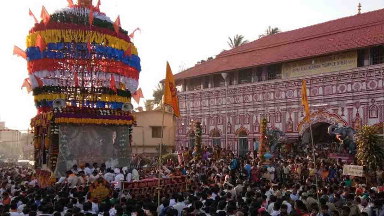 ಮುಸ್ಲಿಂ ಕುಟುಂಬಗಳಿಗೆ ಹೊಟ್ಟೆ ಮೇಲೆ ತಣ್ಣೀರ ಬಟ್ಟೆ; ಹಿಂದೂ ಜಾತ್ರೆಗಳಲ್ಲಿ ಮುಸ್ಲಿಮರ ವ್ಯಾಪಾರಕ್ಕಿಲ್ಲ ಜಾಗ, ಭಜರಂಗ ದಳದಿಂದ ಕ್ಯಾಂಪೇನ್