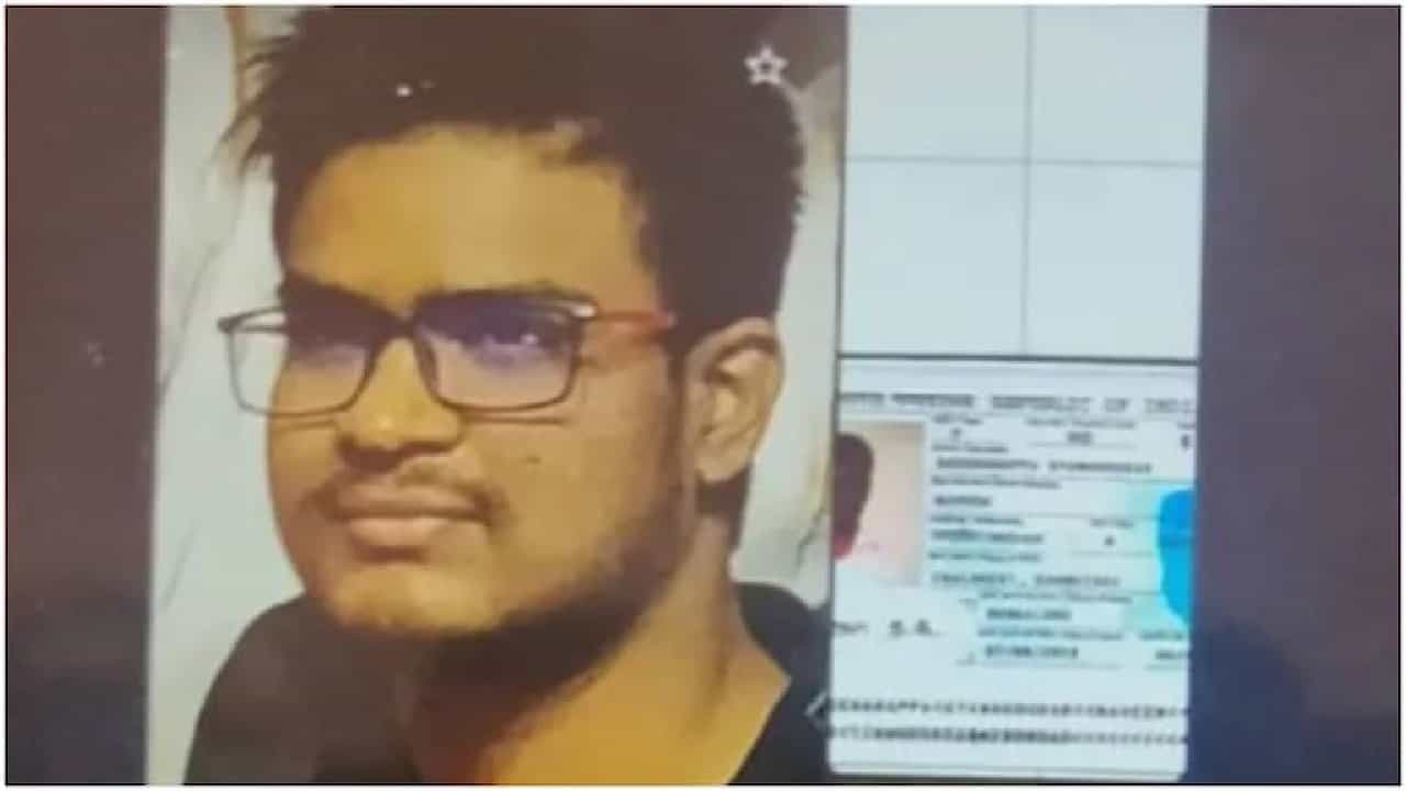 ಉಕ್ರೇನ್ನಲ್ಲಿ ರಷ್ಯನ್ನರ ದಾಳಿಗೆ ಬಲಿಯಾದ ಹಾವೇರಿ ವಿದ್ಯಾರ್ಥಿಯ ಪೋಷಕರಿಗೆ ಕರೆ ಮಾಡಿದ ಪ್ರಧಾನಿ ಮೋದಿ ಉಕ್ರೇನ್ನಲ್ಲಿ ರಷ್ಯನ್ನರ ದಾಳಿಗೆ ಬಲಿಯಾದ ಹಾವೇರಿ ವಿದ್ಯಾರ್ಥಿಯ ಪೋಷಕರಿಗೆ ಕರೆ ಮಾಡಿದ ಪ್ರಧಾನಿ ಮೋದಿ