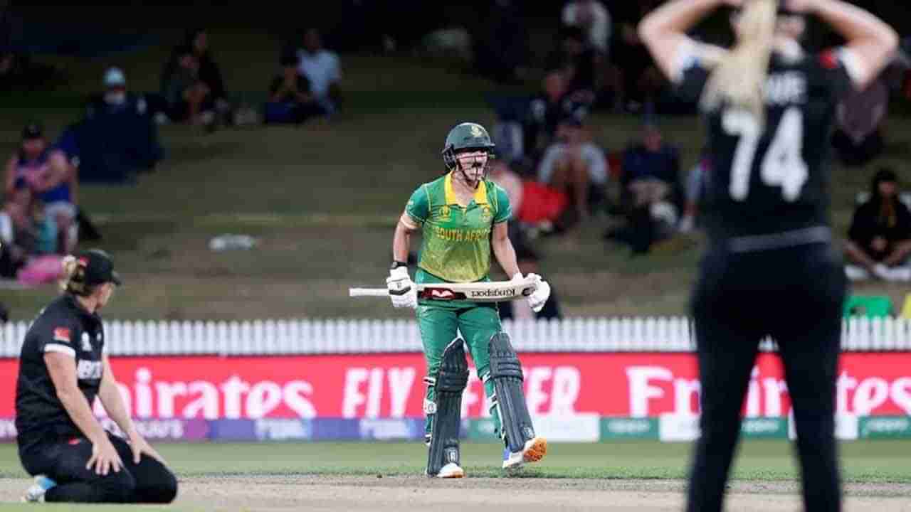 ICC Womens World Cup: ಆಫ್ರಿಕಾಗೆ ಸತತ ನಾಲ್ಕನೇ ಜಯ; ತವರಿನಲ್ಲಿ ಕಿವೀಸ್​ಗೆ ಸೋಲಿನ ಮುಖಭಂಗ