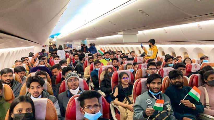 ವಿಶೇಷ ವಿಮಾನಗಳ ಮೂಲಕ ಸುಮಾರು 18,000 ಭಾರತೀಯರನ್ನು ಉಕ್ರೇನ್ನಿಂದ ವಾಪಸ್ ಕರೆತರಲಾಗಿದೆ: ಕೇಂದ್ರ ಸರ್ಕಾರ