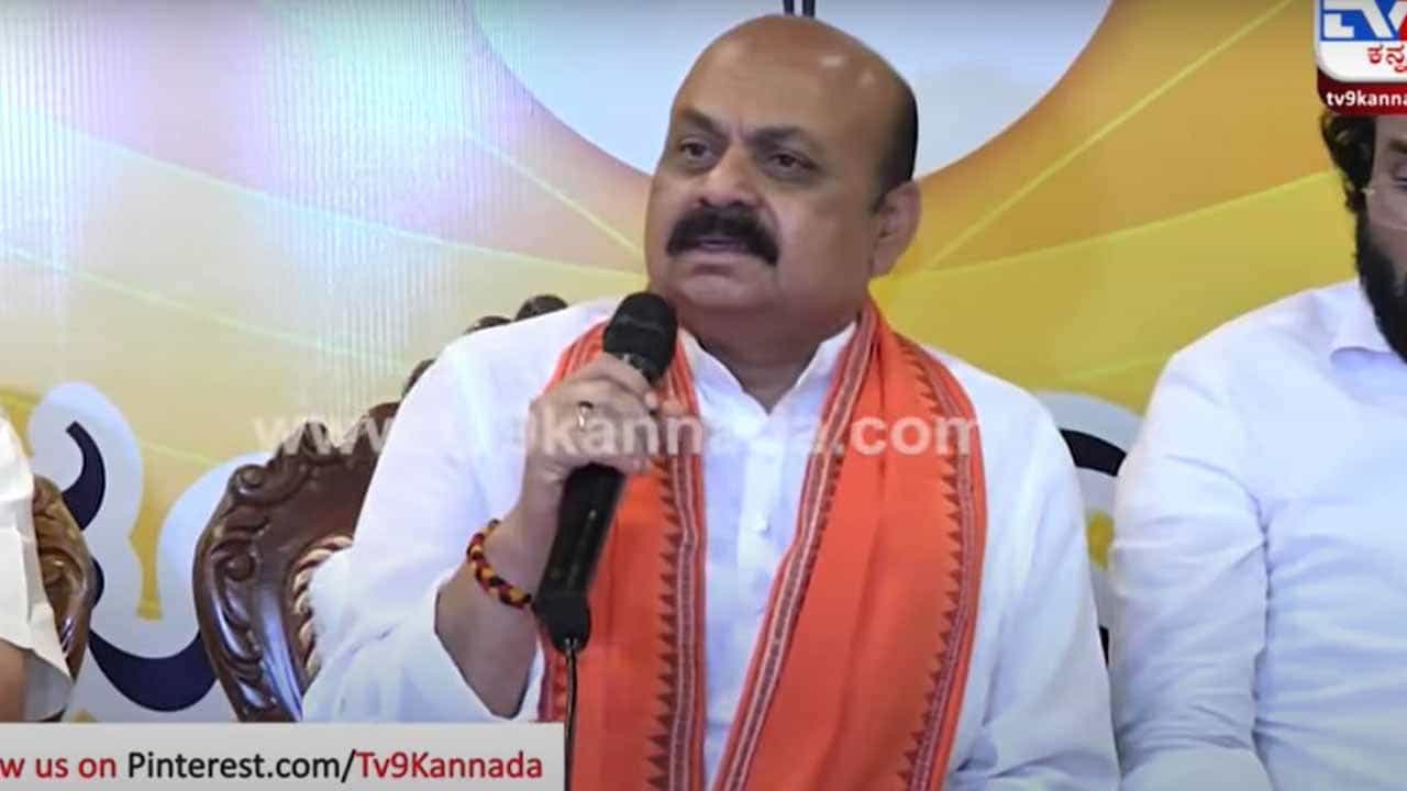 ಮಂದಿರ, ಮಸೀದಿಗಳಿಂದ ಧ್ವನಿವರ್ಧಕ ತೆರವು, ಹೈಕೋರ್ಟ್ ಆದೇಶ ಪಾಲನೆಗೆ ಸಿಎಂ ಬೊಮ್ಮಾಯಿ ಸೂಚನೆ