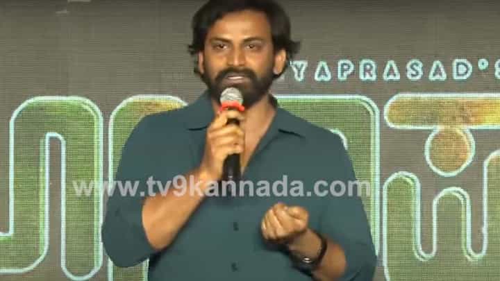 ‘ನನ್ನ ಸಿನಿಮಾಗಳನ್ನು ಗಿಮಿಕ್ ಮಾಡಿ ಪ್ರಚಾರ ಮಾಡುವ ಅವಶ್ಯಕತೆ ಇಲ್ಲ’: ಧನಂಜಯ ‘ನನ್ನ ಸಿನಿಮಾಗಳನ್ನು ಗಿಮಿಕ್ ಮಾಡಿ ಪ್ರಚಾರ ಮಾಡುವ ಅವಶ್ಯಕತೆ ಇಲ್ಲ’: ಧನಂಜಯ