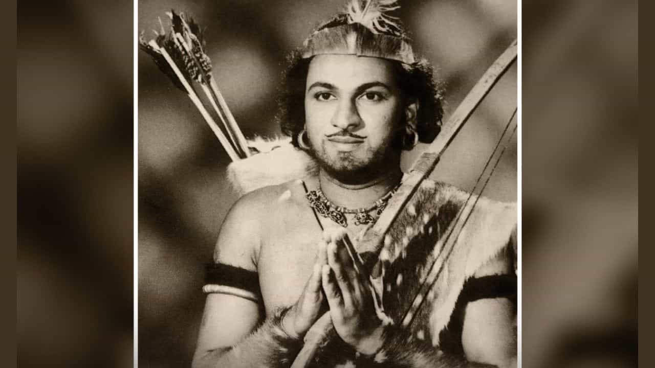 Dr Rajkumar Birth Anniversary: ಡಾ.ರಾಜ್ ಸಂಭಾವನೆ 5 ರಿಂದ 10 ಸಾವಿರಕ್ಕೇರಲು ಎಷ್ಟು ಸಿನಿಮಾ ಮಾಡಬೇಕಾಯಿತು? Dr Rajkumar Birth Anniversary: ಡಾ.ರಾಜ್ ಸಂಭಾವನೆ 5 ರಿಂದ 10 ಸಾವಿರಕ್ಕೇರಲು ಎಷ್ಟು ಸಿನಿಮಾ ಮಾಡಬೇಕಾಯಿತು?