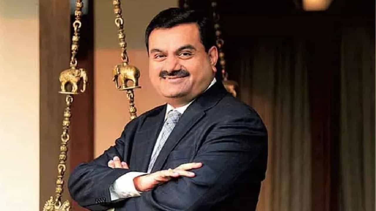 Gautam Adani: ವಾರೆನ್ ಬಫೆಟ್ರನ್ನು ಹಿಂದಿಕ್ಕಿ ವಿಶ್ವದ ಐದನೇ ಶ್ರೀಮಂತರಾದ ಗೌತಮ್ ಅದಾನಿ Gautam Adani: ವಾರೆನ್ ಬಫೆಟ್ರನ್ನು ಹಿಂದಿಕ್ಕಿ ವಿಶ್ವದ ಐದನೇ ಶ್ರೀಮಂತರಾದ ಗೌತಮ್ ಅದಾನಿ
