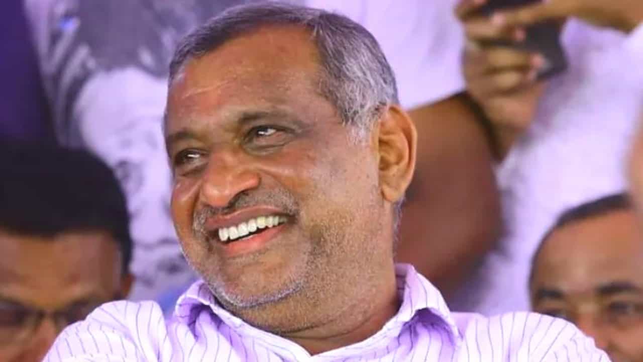 JC Madhuswamy: ಹಿಂದೂಪರ ಸಂಘಟನೆಗಳ ಅಭಿಯಾನಕ್ಕೆ ಪರೋಕ್ಷವಾಗಿ ಕುಟುಕಿದ ಸಚಿವ ಮಾಧುಸ್ವಾಮಿ JC Madhuswamy: ಹಿಂದೂಪರ ಸಂಘಟನೆಗಳ ಅಭಿಯಾನಕ್ಕೆ ಪರೋಕ್ಷವಾಗಿ ಕುಟುಕಿದ ಸಚಿವ ಮಾಧುಸ್ವಾಮಿ