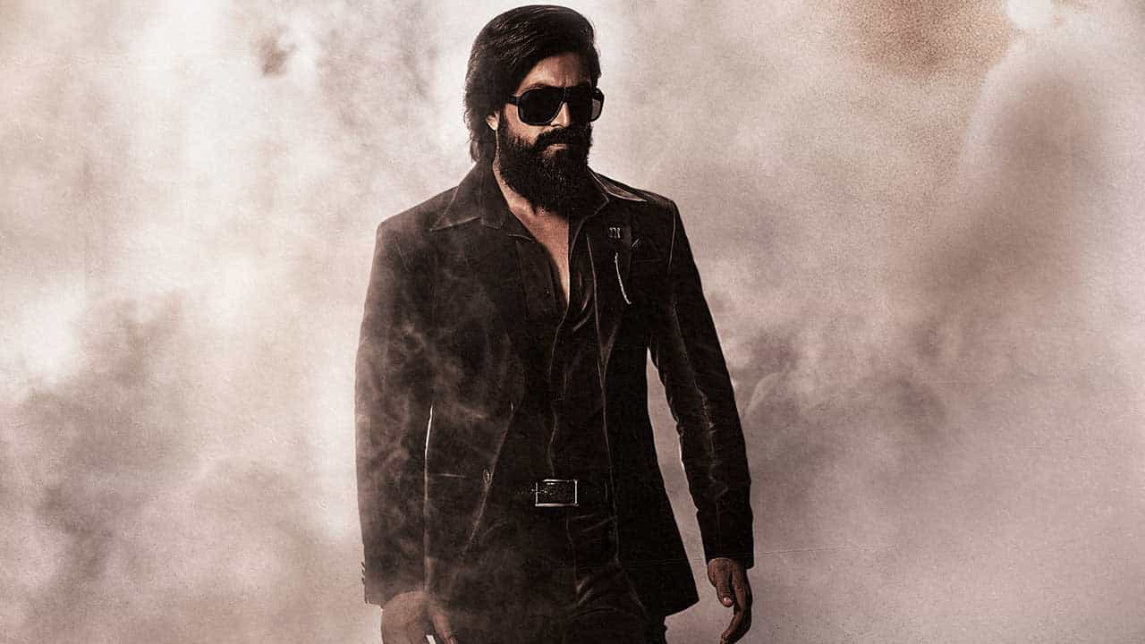 ಹೊರಬಿತ್ತು ‘ಕೆಜಿಎಫ್ ಚಾಪ್ಟರ್ 2’ ಸಿನಿಮಾದ ಮೊದಲ ವಿಮರ್ಶೆ; ಐದಕ್ಕೆ ಐದು ಸ್ಟಾರ್ ಹೊರಬಿತ್ತು ‘ಕೆಜಿಎಫ್ ಚಾಪ್ಟರ್ 2’ ಸಿನಿಮಾದ ಮೊದಲ ವಿಮರ್ಶೆ; ಐದಕ್ಕೆ ಐದು ಸ್ಟಾರ್